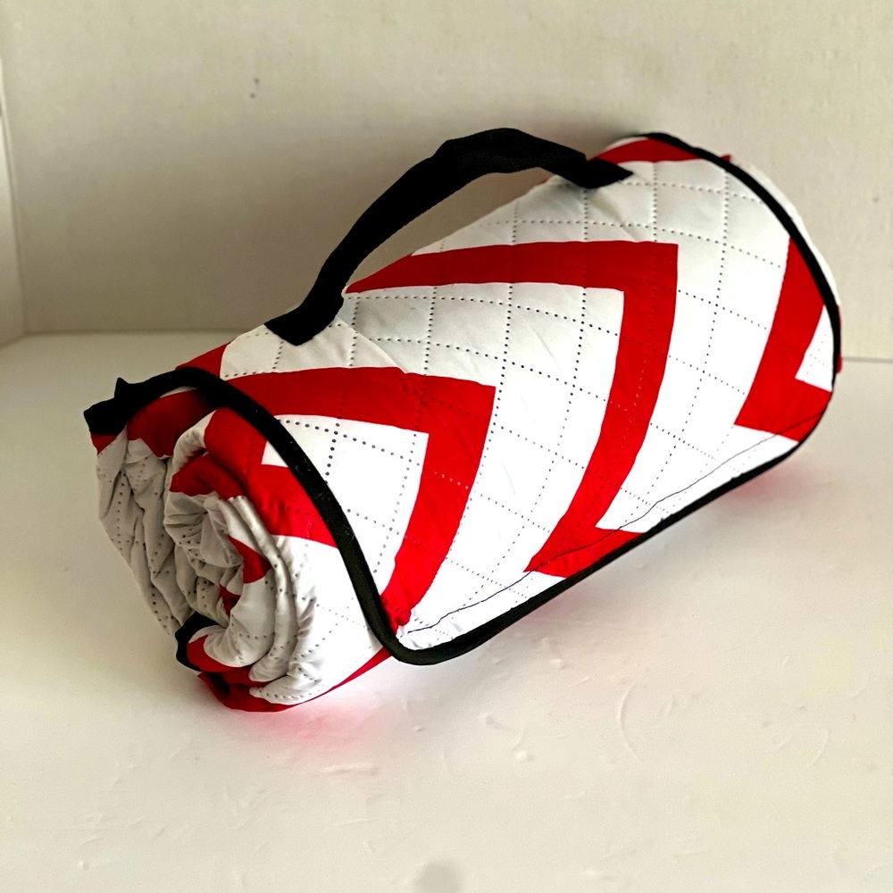 Picnic/Beach Blanket 79”- 59” Extra Large Waterproof